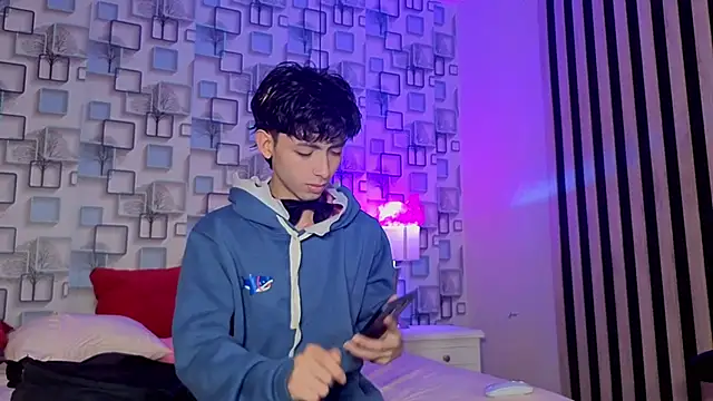 Twink Sebas7 online show from 06/13/26, 12:14