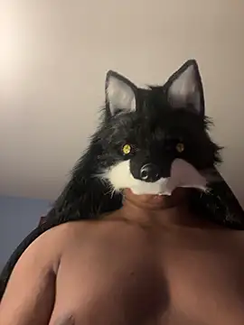 Ulric 09 online show from 04/17/26, 04:04