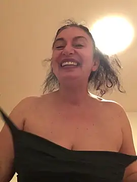 Lizzaa80 online show from 04/30/26, 08:57