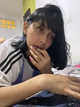 xoxo anny online show from 04/17/26, 01:08