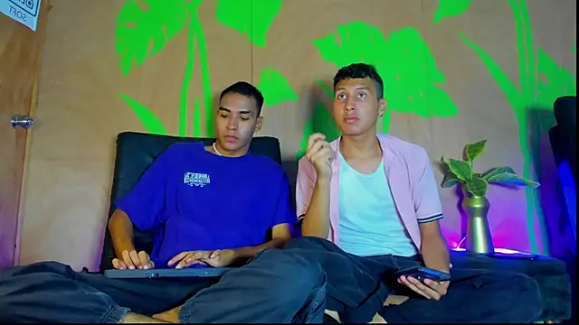 rafael velvet online show from 04/15/26, 09:37