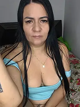 Snapshot of cataleya-latina chatting on 07/03/26, 03:24 cataleya-latina online show from 07/03/26, 03:24