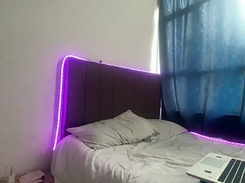 Snapshot of _DavidPrince_ chatting on 04/15/26, 06:37 DavidPrince online show from 04/15/26, 06:37