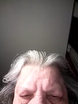 MartaMia68 online show from 04/15/26, 07:58