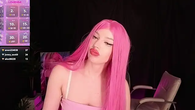 HARITA LOVEE online show from 04/16/26, 09:39