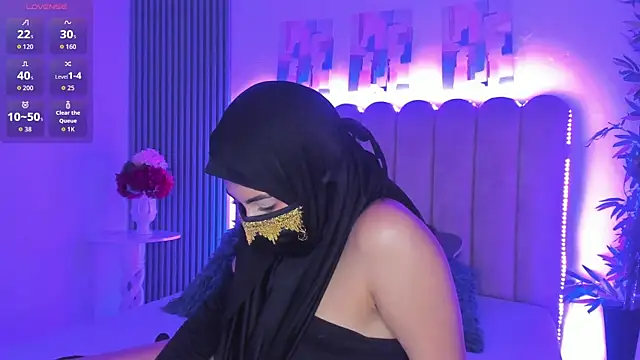Layla amirah online show from 05/08/26, 02:39