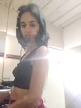 Snapshot of KarlaCherry20 chatting on 06/03/26, 08:14 KarlaCherry20 online show from 06/03/26, 08:14