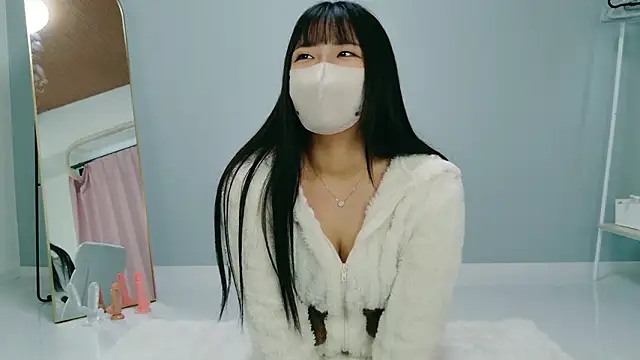 yuno 168 online show from 04/18/26, 07:45