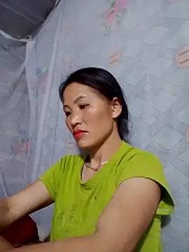  Lyly pussy  online show from 04/14/26, 10:38