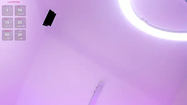 kitty bluuee online show from 04/15/26, 03:02