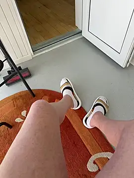 Snapshot of elysmay chatting on 04/09/26, 10:09 elysmay online show from 04/09/26, 10:09