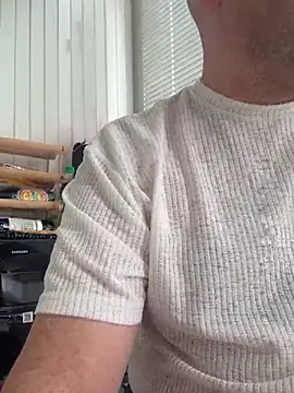 Snapshot of elysmay chatting on 04/14/26, 07:36 elysmay online show from 04/14/26, 07:36