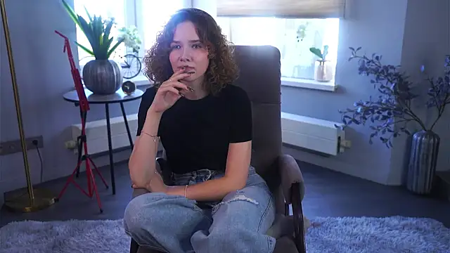 Snapshot of AgathaCarra chatting on 04/12/26, 11:15 AgathaCarra online show from 04/12/26, 11:15