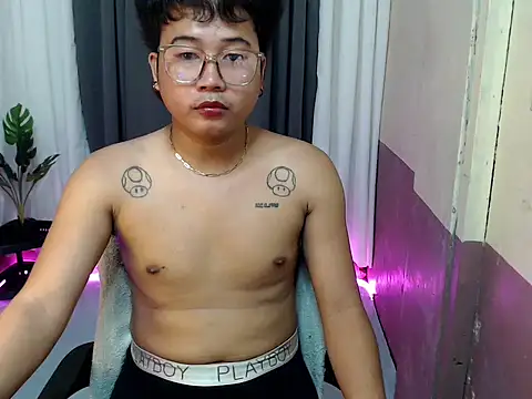 Soctober online show from 04/13/26, 04:01