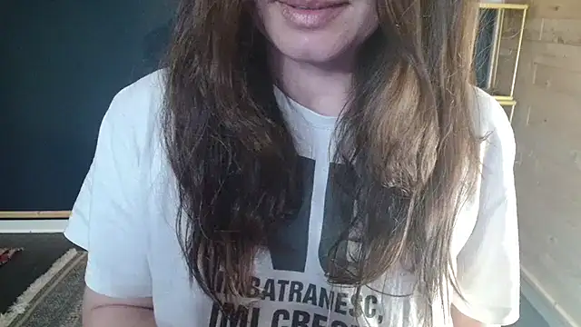 NicoleLove  online show from 05/31/26, 06:21