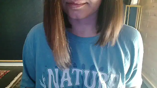 NicoleLove  online show from 06/17/26, 04:59