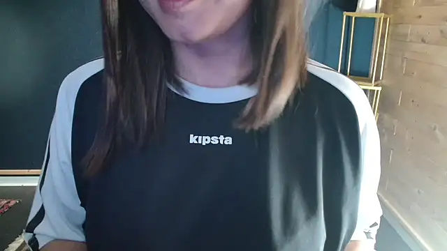 NicoleLove  online show from 07/15/26, 03:50