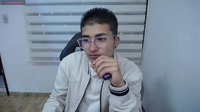 Tony 1  online show from 04/15/26, 03:46