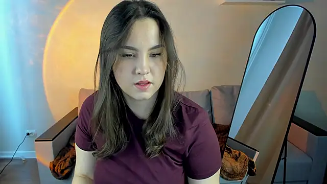 Nelie Evans online show from 05/19/26, 01:44