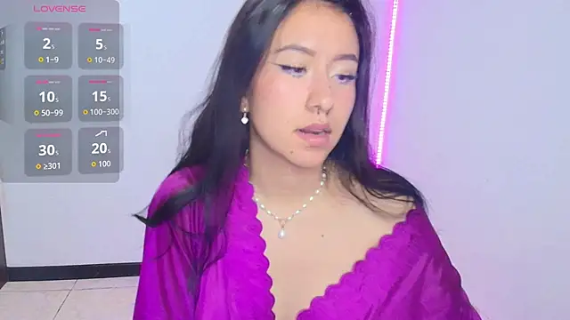 chloe-disire online show from 06/04/26, 10:43