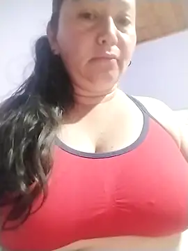 Snapshot of Dayis_2 chatting on 04/13/26, 01:16 Dayis 2 online show from 04/13/26, 01:16