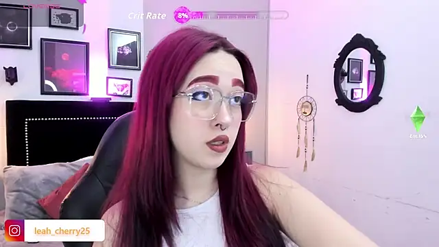 Snapshot of Leah_cherry chatting on 07/15/26, 09:09 Leah cherry online show from 07/15/26, 09:09