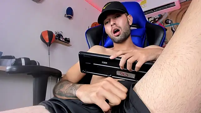 Ian Valenti online show from 04/15/26, 07:58