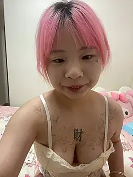 iiooii520 online show from 05/04/26, 06:37