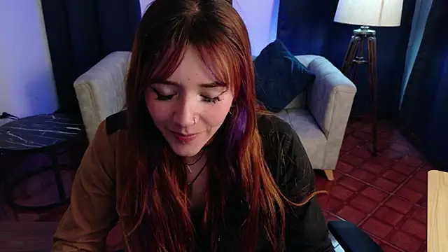 Snapshot of Emily_Cherry_ chatting on 05/30/26, 02:36 Emily Cherry online show from 05/30/26, 02:36