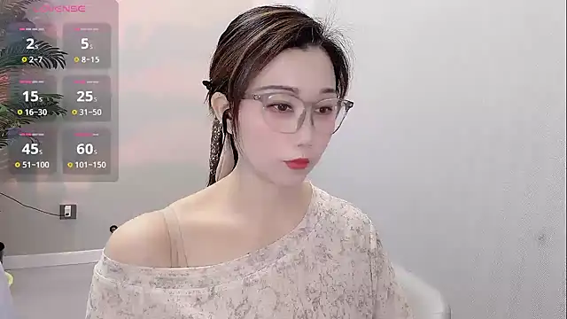Snapshot of Yunxi- chatting on 07/05/26, 02:51 Yunxi- online show from 07/05/26, 02:51