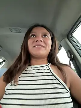 SolMlrena online show from 04/14/26, 12:27