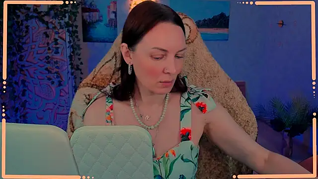 LanaRadiance online show from 06/15/26, 11:45