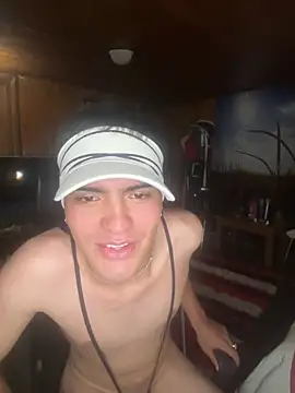 Snapshot of smarinloch chatting on 04/16/26, 01:17 smarinloch online show from 04/16/26, 01:17