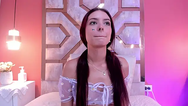 VIOLET 19XXX online show from 04/30/26, 12:55