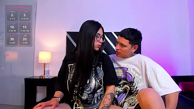 Snapshot of TomAndGia chatting on 04/16/26, 11:55 TomAndGia online show from 04/16/26, 11:55