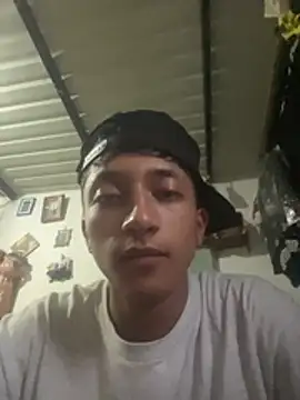 Snapshot of Aaron_Brink_ chatting on 04/14/26, 10:05 Aaron Brink online show from 04/14/26, 10:05