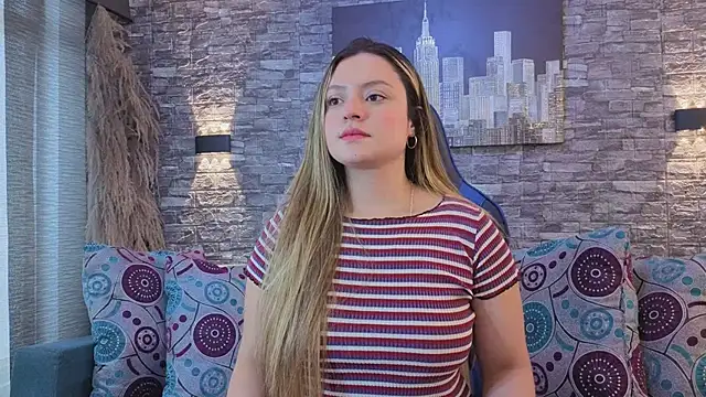 giigii hadidd online show from 04/11/26, 07:40