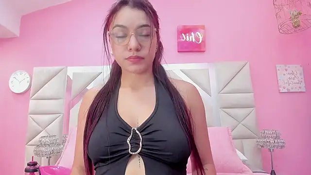 luna hix online show from 06/17/26, 12:40