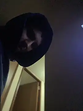 Snapshot of Dirty_deepthroat18 chatting on 04/12/26, 12:59 Dirty deepthroat18 online show from 04/12/26, 12:59