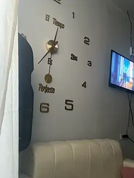 exotica222 online show from 04/10/26, 05:28