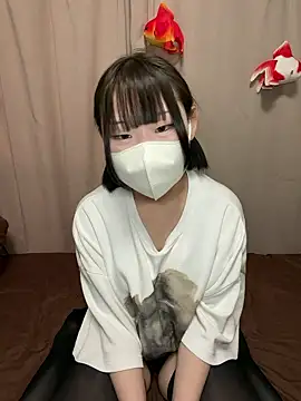 mini mini  online show from 05/13/26, 04:21