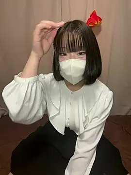 mini mini  online show from 05/19/26, 01:00