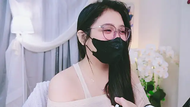 Chan Chann online show from 05/16/26, 02:19