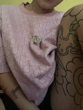 Neo-baby online show from 04/17/26, 03:42