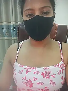 Snapshot of zareen_approach chatting on 07/19/26, 06:11 zareen approach online show from 07/19/26, 06:11