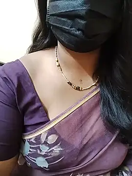 Stephaniee27 online show from 07/01/26, 08:49