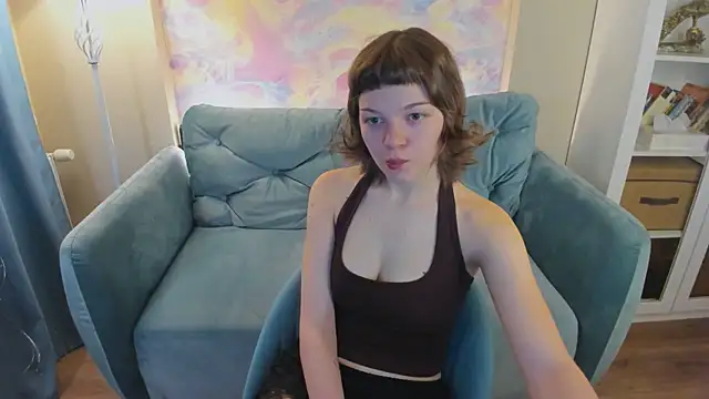 Snapshot of kira_naughtly chatting on 04/16/26, 01:45 kira naughtly online show from 04/16/26, 01:45