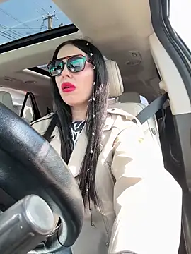 Snapshot of Alenka_ki chatting on 04/13/26, 09:15 Alenka ki online show from 04/13/26, 09:15