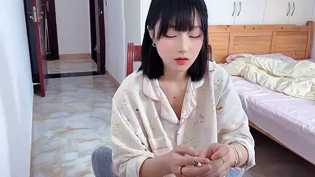 Kaixin-baobao online show from 04/16/26, 09:32