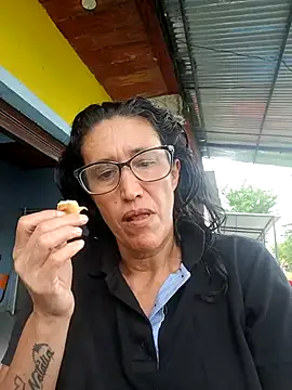 DulceM0609 online show from 04/16/26, 05:25